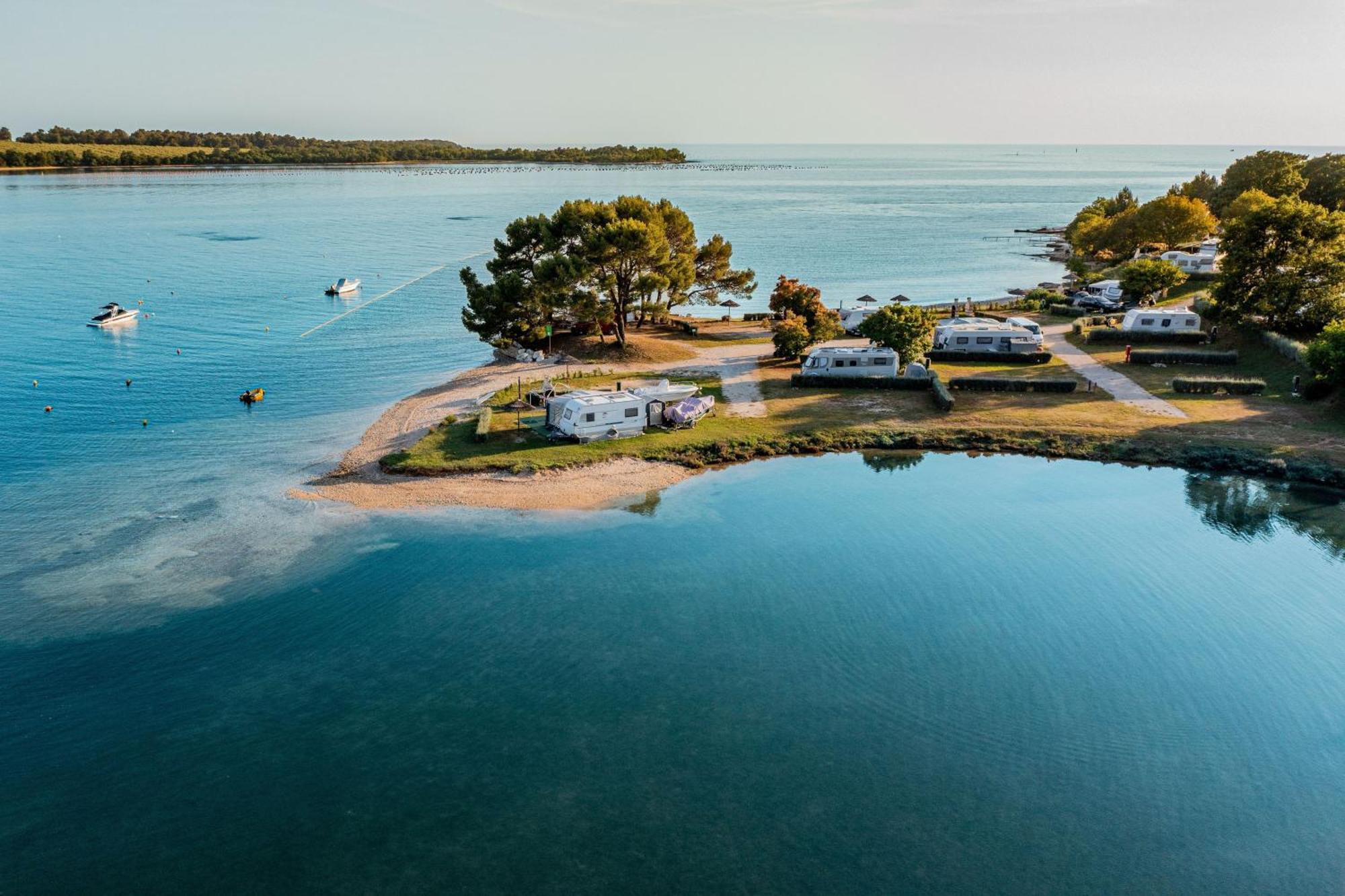 Mobile Homes Casapini In Fkk Camping Solaris Poreč Buitenkant foto