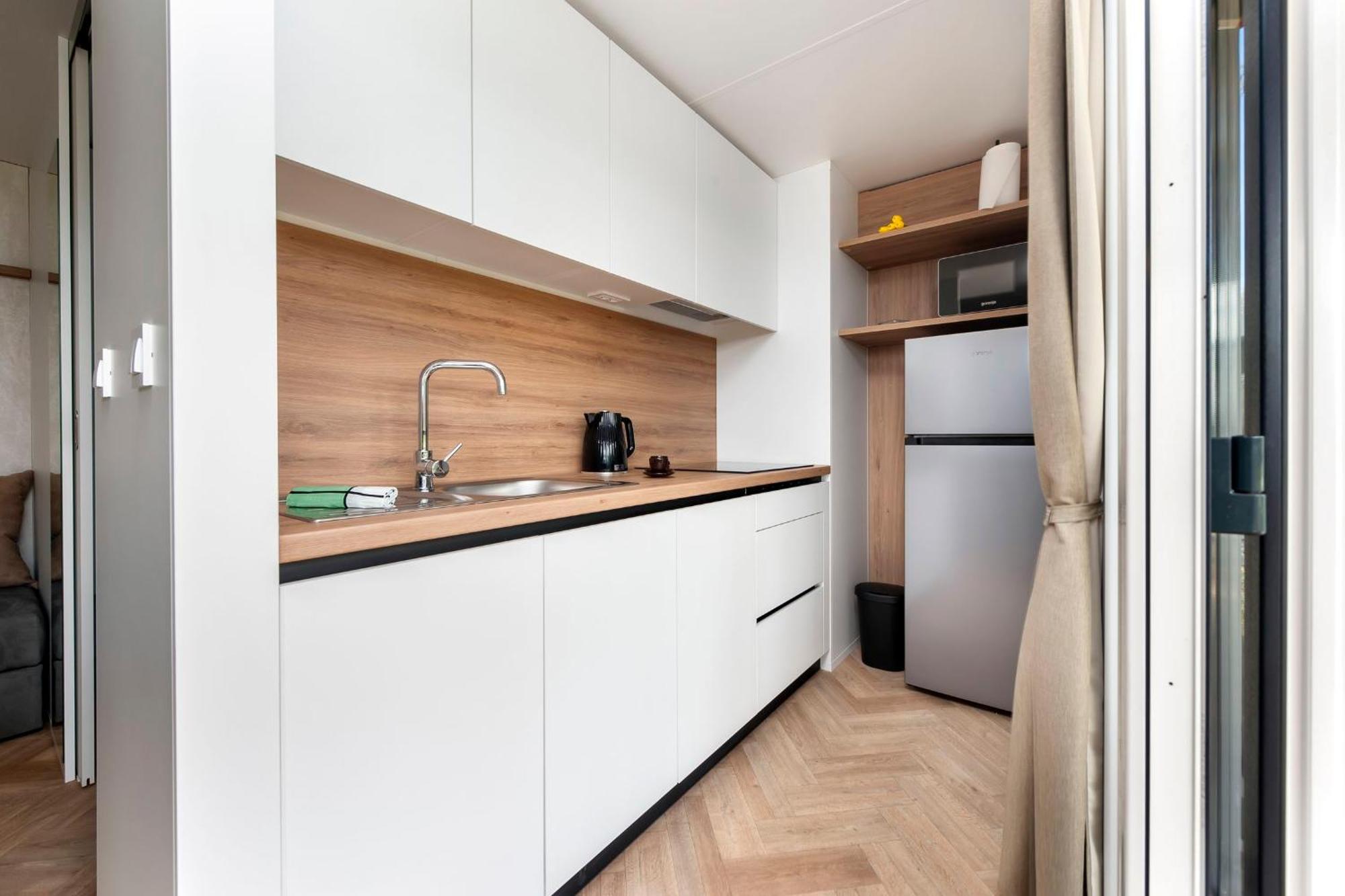 Mobile Homes Casapini In Fkk Camping Solaris Poreč Buitenkant foto