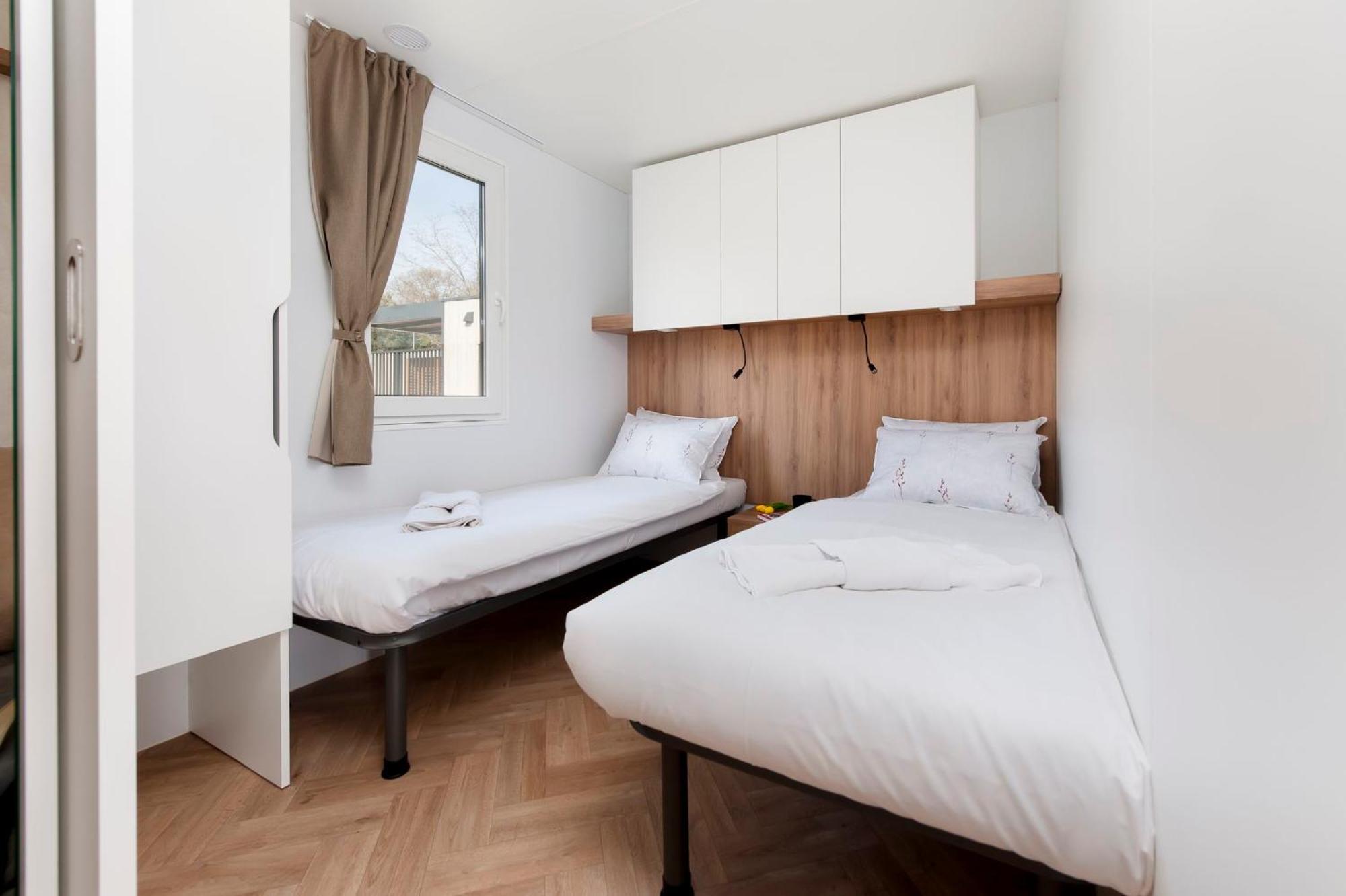 Mobile Homes Casapini In Fkk Camping Solaris Poreč Buitenkant foto